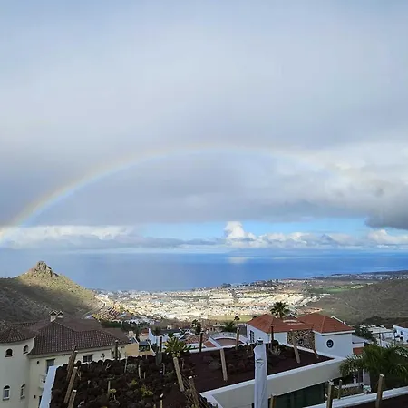 Primo Piano Con Vista Piscina E Parziale Vista Mare Appartement *