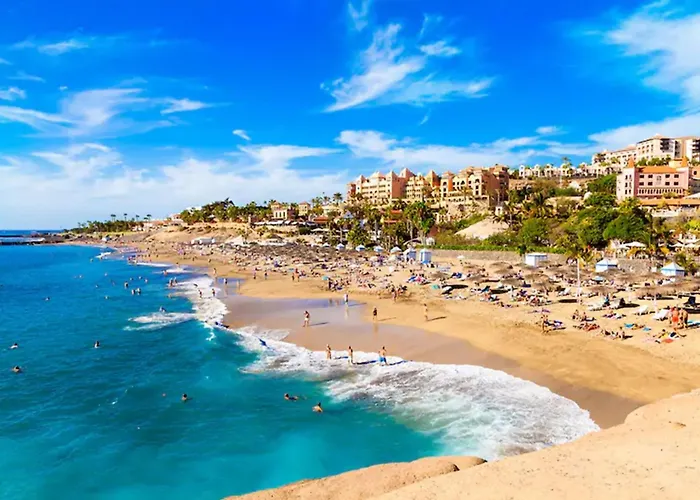 Primo Piano Con Vista Piscina E Parziale Vista Mare Costa Adeje (Tenerife)